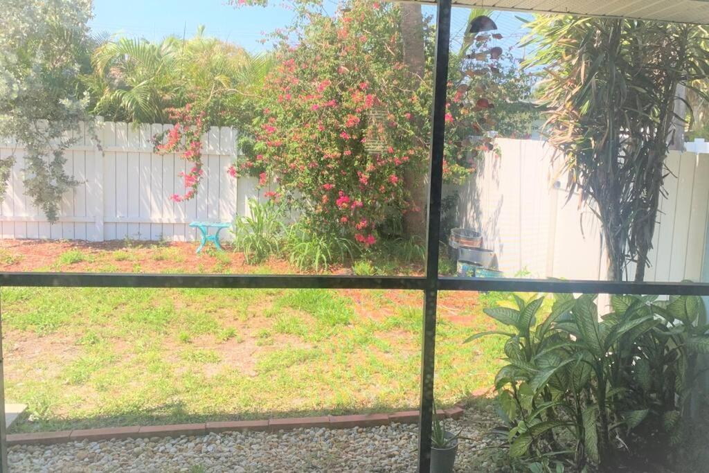 Bright And Beachy 2Bed 1Bath Home - Unit 210 Cocoa Beach Zewnętrze zdjęcie